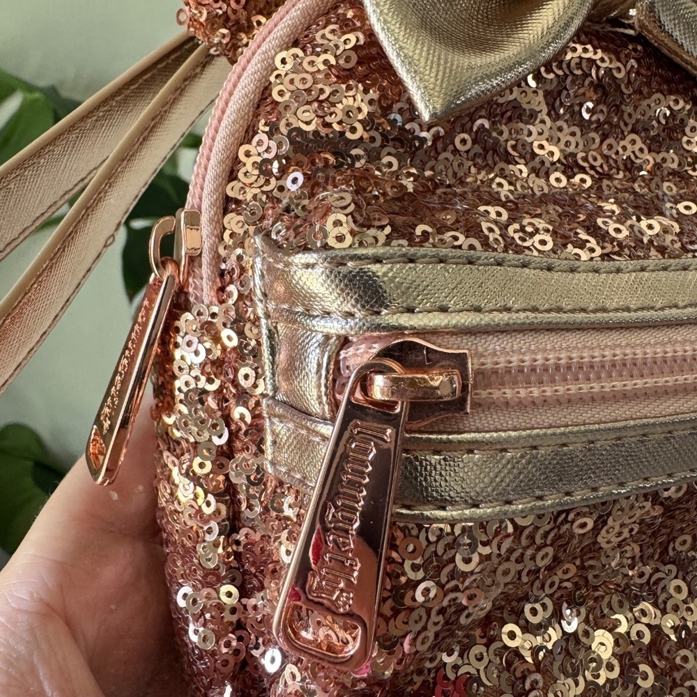 Disney Minnie Mouse Rose Gold Sequin Loungefly Micro Mini Backpack Wristlet - Picture 3 of 5
